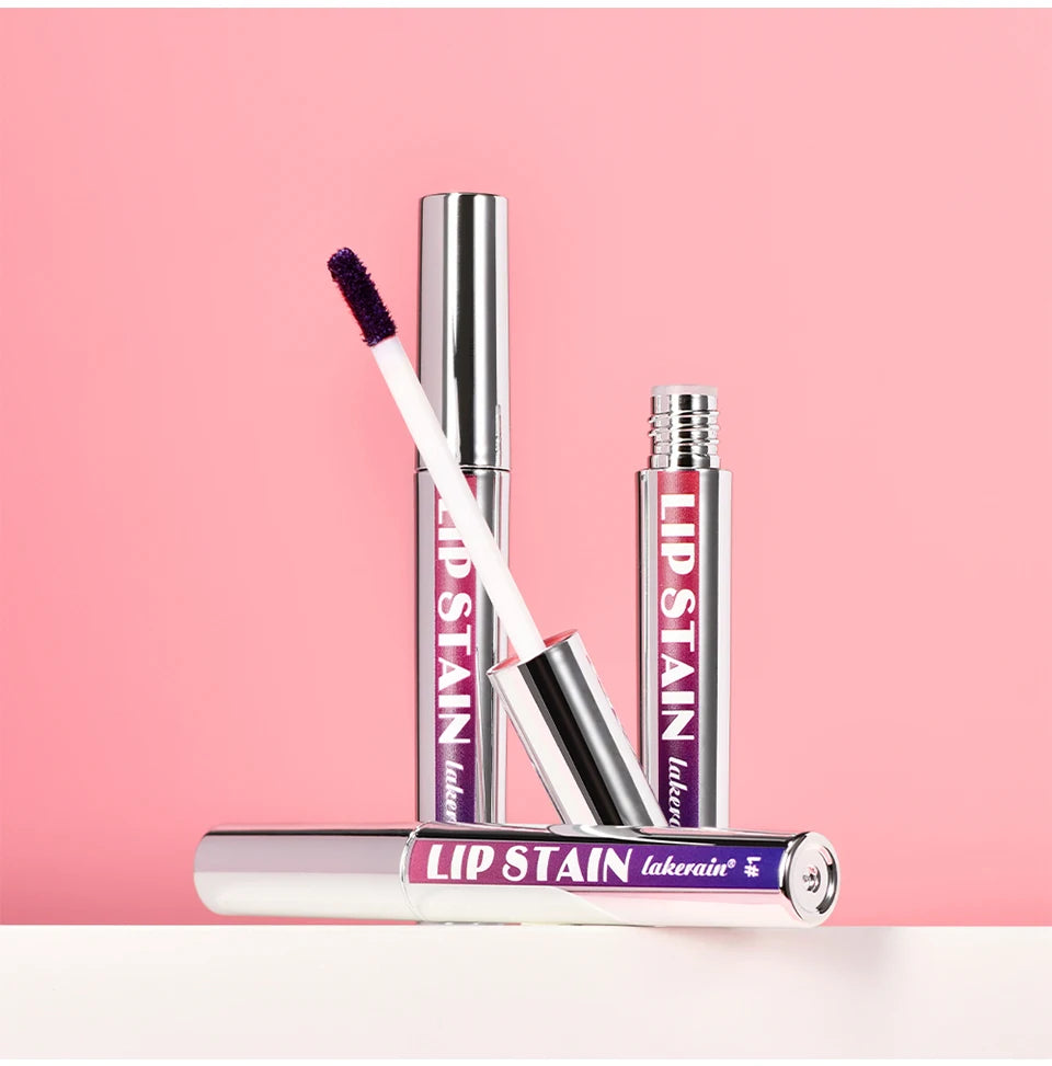 "Tinta labial efecto mate – Color intenso, larga duración, a prueba de agua"